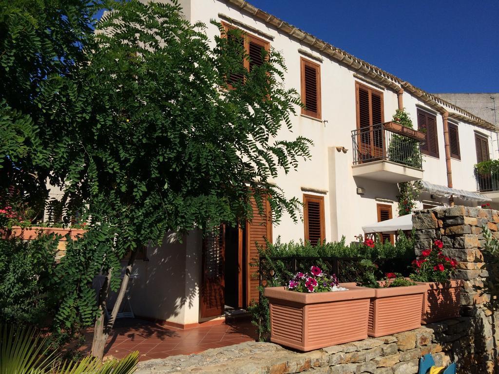 Villa Giuliana San Vito Lo Capo Oda fotoğraf
